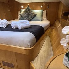 Laysan Yacht 
