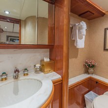 Aqua Yacht 