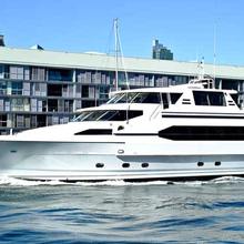 AQA Yacht 