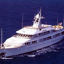 Legend Yacht Aerial Front View