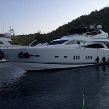 Melinda V Yacht 