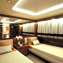 Obsesion Yacht Twin Stateroom - White