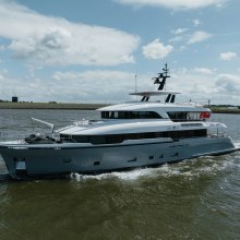 Lollipop Yacht 
