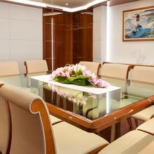 Cezz of London Yacht 