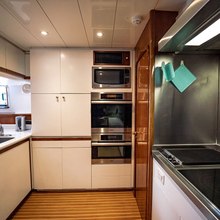 Shalimar Yacht 