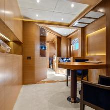 Silent World Yacht 