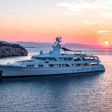 Victory Yacht 