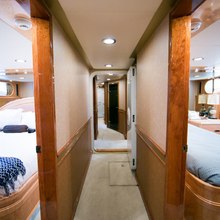 Aurora Yacht 