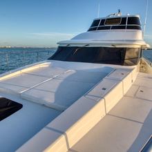 Chaser Yacht 