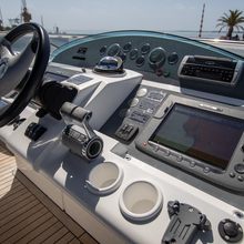 Happy Dream Yacht 