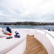 Evolution Yacht 