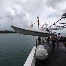 Kama Bay Yacht 