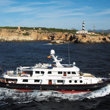 IBI Yacht 