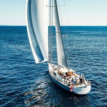 Starfall Yacht 