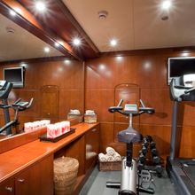 Coco Veinte Yacht Gymnasium
