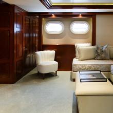Blue Moon Yacht 