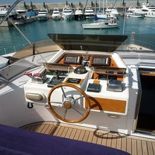 Lady Alhena of London Yacht 