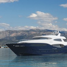 Jülem Yacht 
