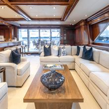 Sanibella Yacht 