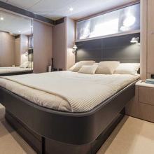 Largo Yacht 