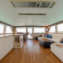 Island Time Yacht 