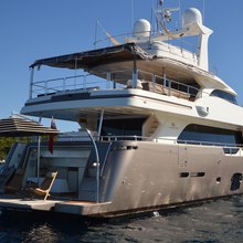 My Way II Yacht 