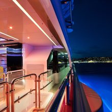 Code 8 Yacht 