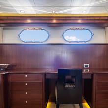 Boogie Babe IV Yacht 