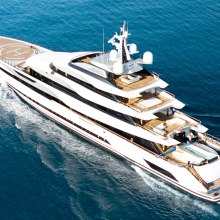 Platinum Yacht 