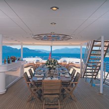Lou Spirit Yacht Upper Deck - Dining