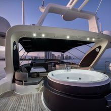 Intervention Yacht 