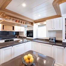 Magnolia One Yacht 