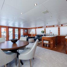 Heron Yacht 