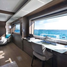 Eros Yacht 