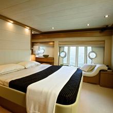 Lavitalebela Yacht 
