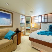 Island Time Yacht 