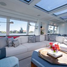 Wonderland Yacht 