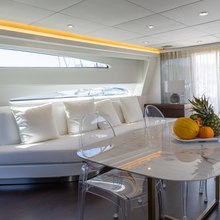 Vevekos Yacht 