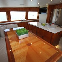 Sterling V Yacht 