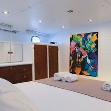 Escape Yacht 