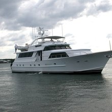 La Isla Yacht 