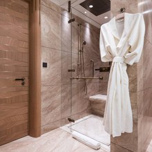 Mirage Yacht Master Shower Area