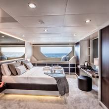 Dolce Vita Yacht 