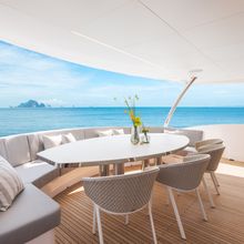 Zuri Yacht 