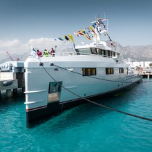 Emotional Yacht 