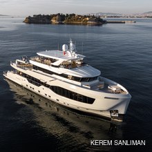 Mitan Yacht 