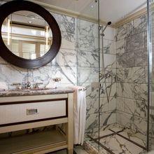 Odessa Yacht Shower Room