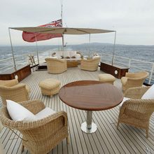 DP Monitor Yacht 