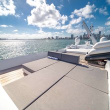 Double Shot Yacht 