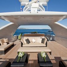 Seven S Yacht Sundeck